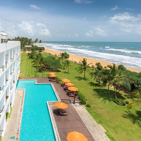 Hotel Citrus Waskaduwa Bentota Esterno foto