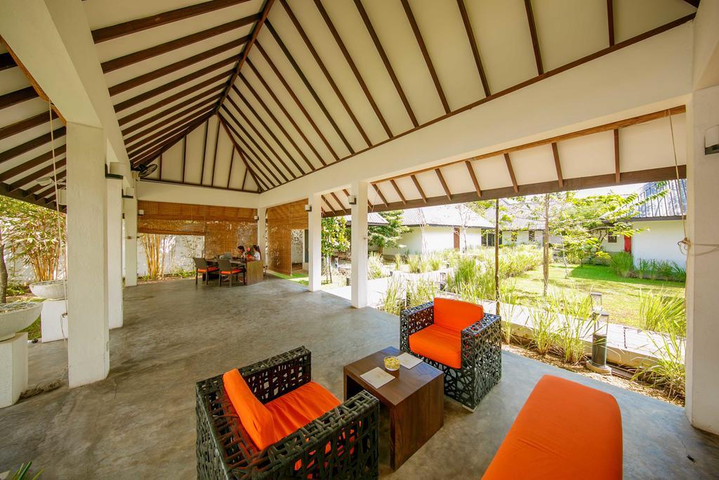 Hotel Citrus Waskaduwa Bentota Esterno foto