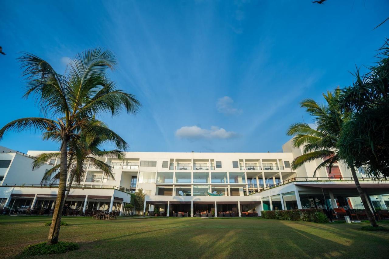 Hotel Citrus Waskaduwa Bentota Esterno foto