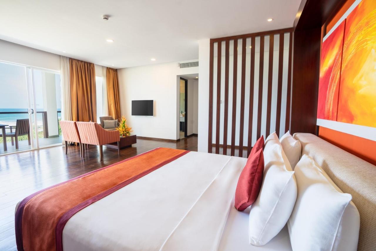 Hotel Citrus Waskaduwa Bentota Esterno foto