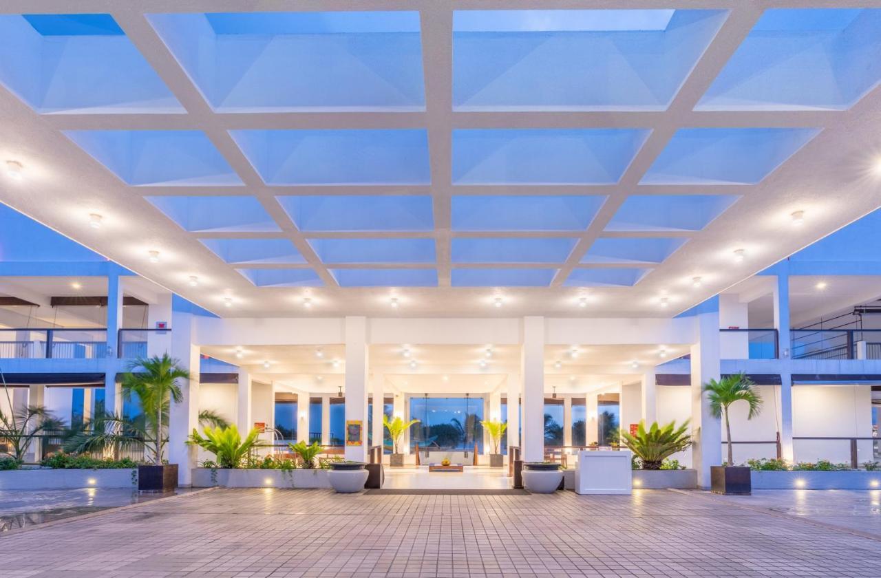 Hotel Citrus Waskaduwa Bentota Esterno foto