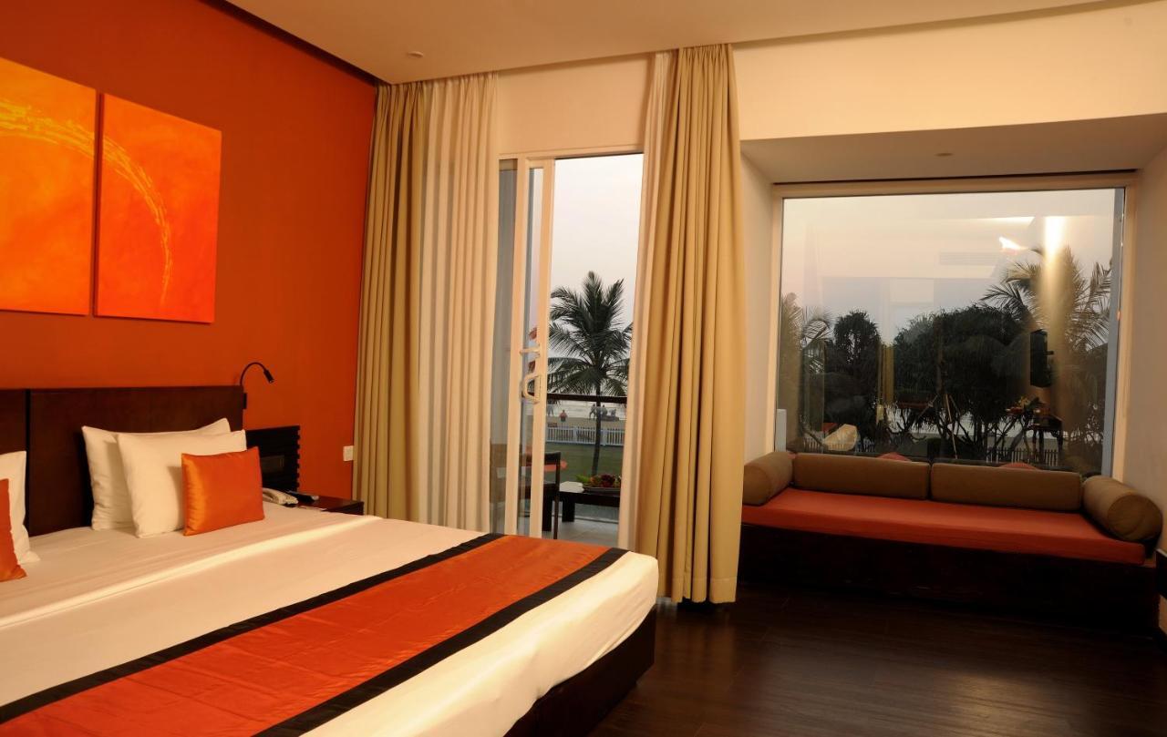 Hotel Citrus Waskaduwa Bentota Esterno foto